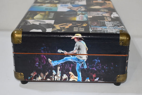 Autographed Limited Edition Jason Aldean Turntable